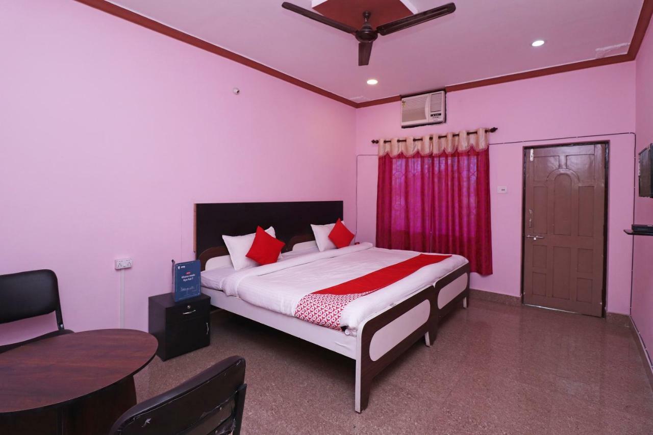 Oyo 31112 Hotel Abhinandan Palace Rāipur 外观 照片